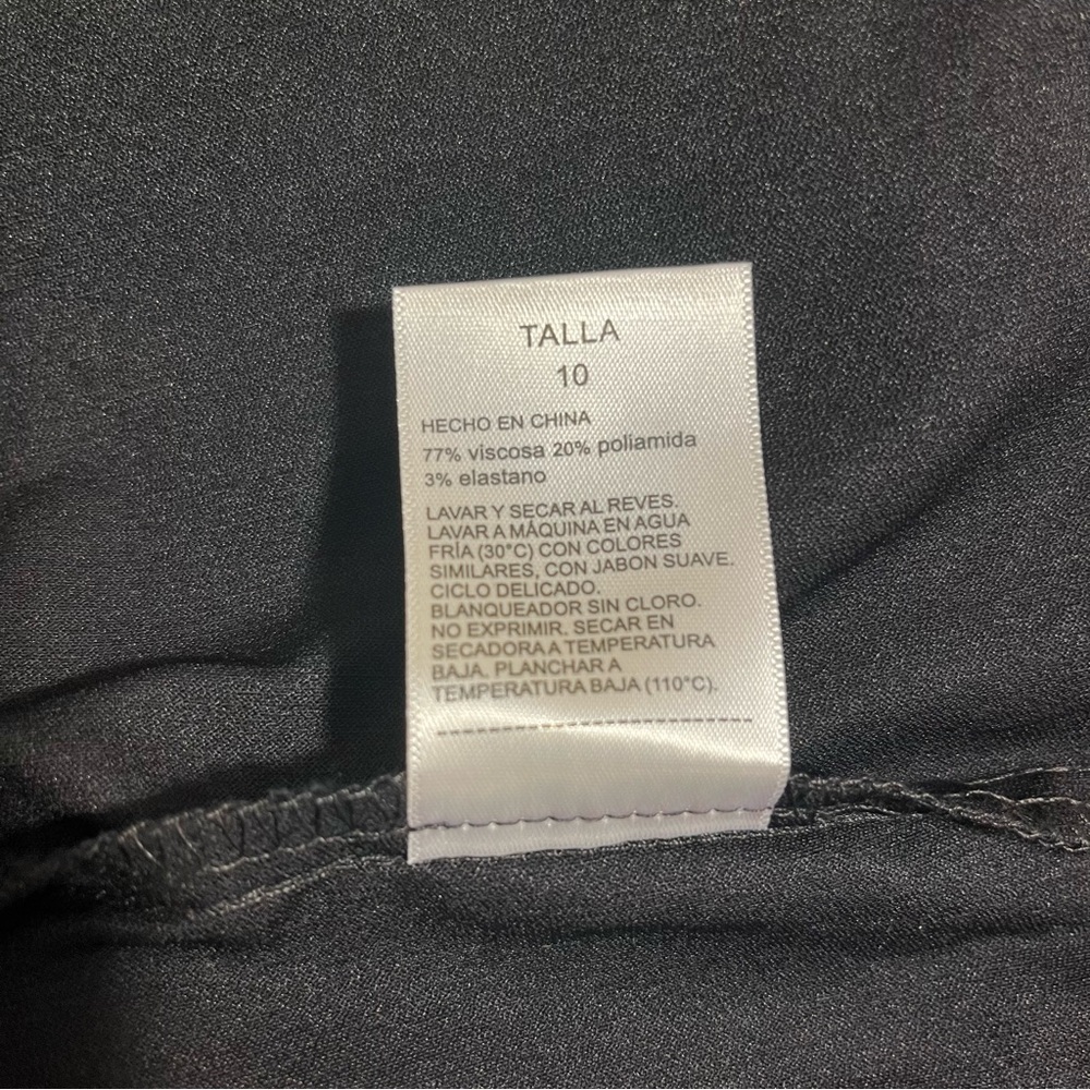 Rafealla Size 18 Black Super Soft Stretch Capris - Picture 5 of 7
